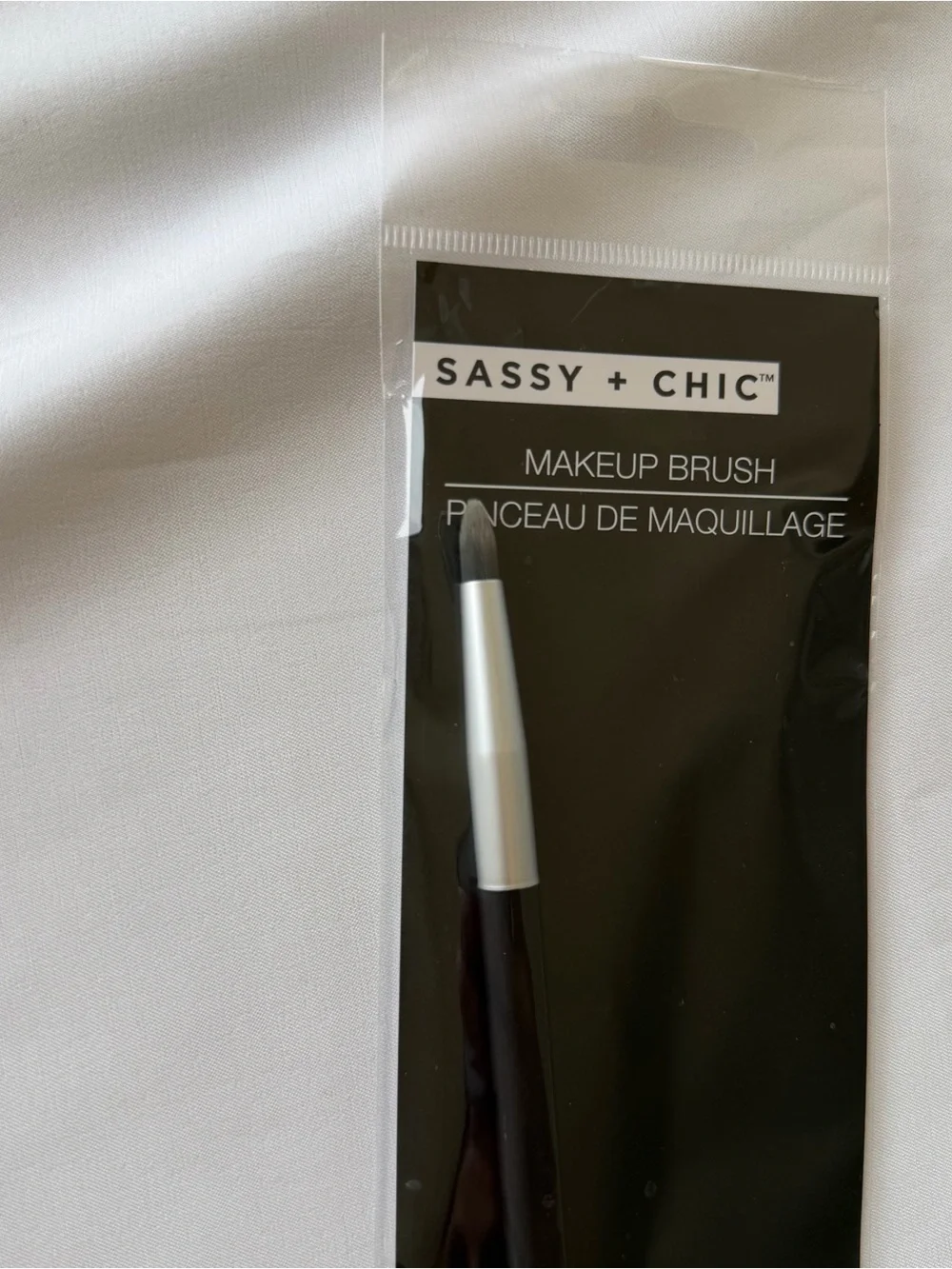 Sassy+Chic Black Makeup Brush - Precision Eye Brush